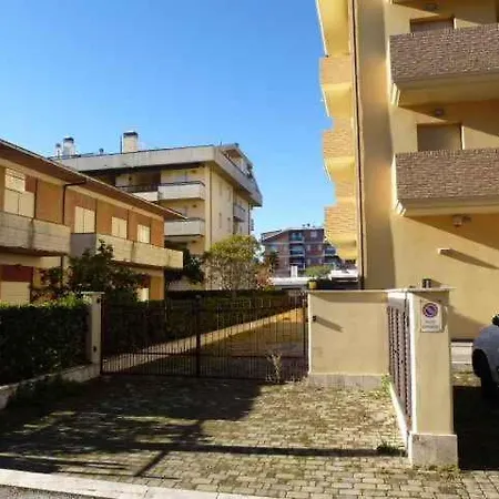 Alba Adriatica/abruzzen 33266 公寓 阿尔巴·阿德里亚蒂卡